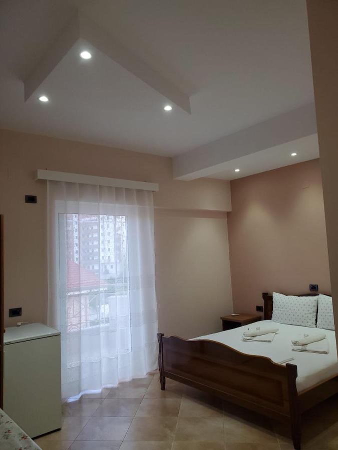 Vila Papa Durrës 외부 사진